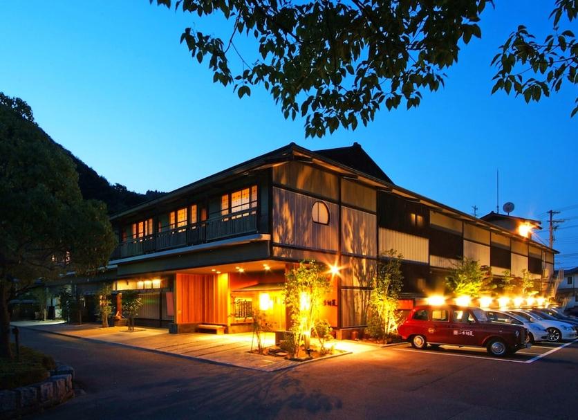 Toà nhà Ảnh