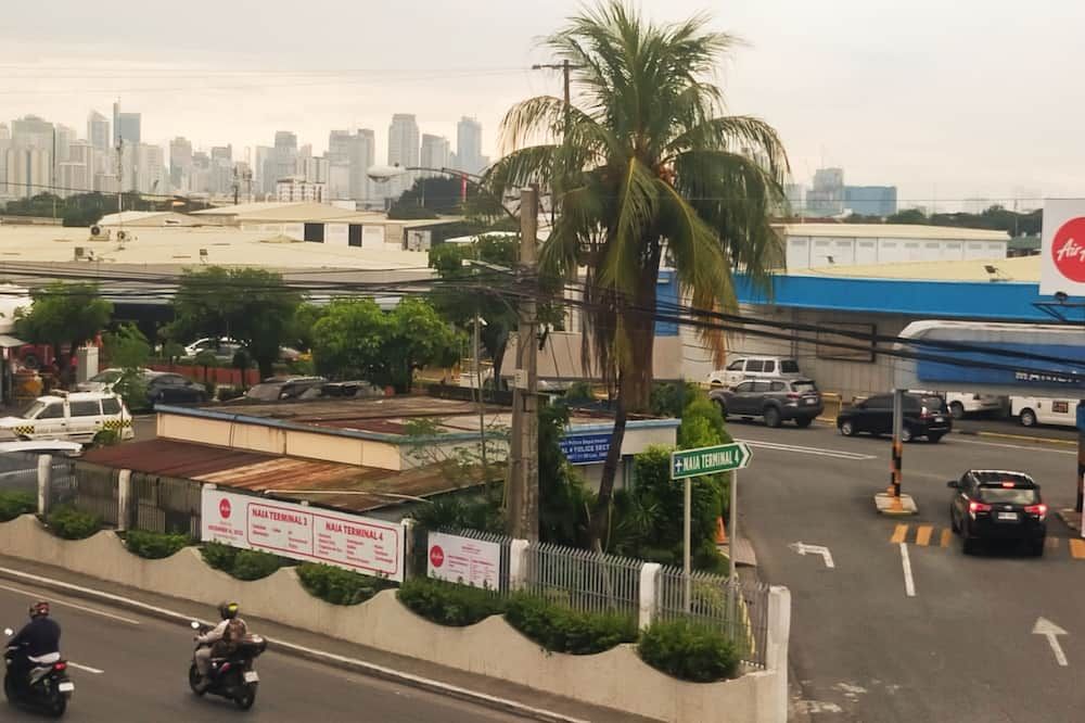Cảnh ngoài trời