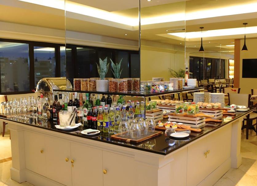 Buffet Ảnh
