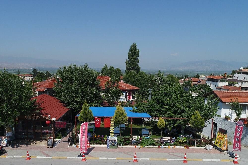 Cảnh ngoài trời