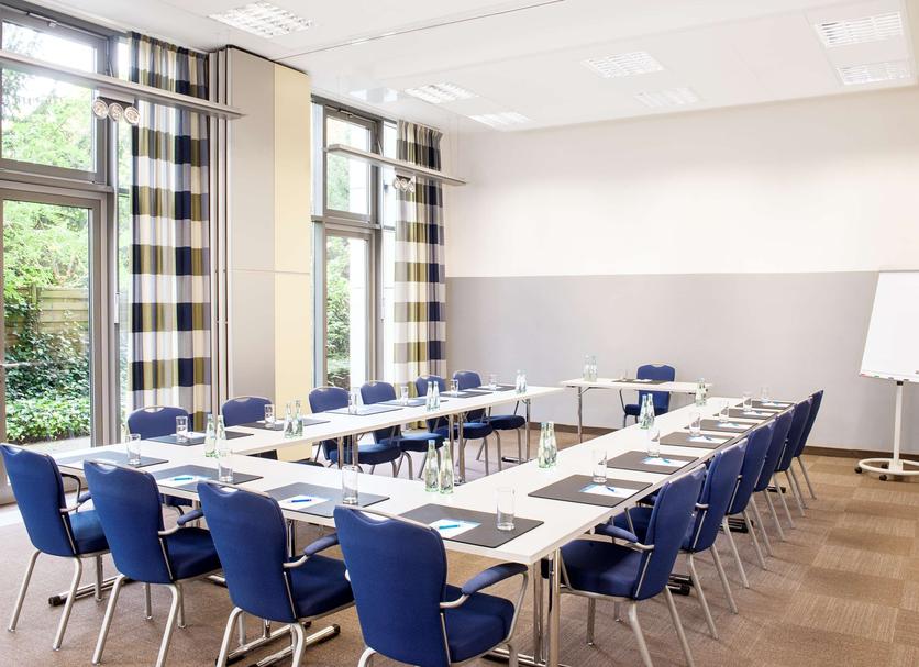 Conference room Ảnh