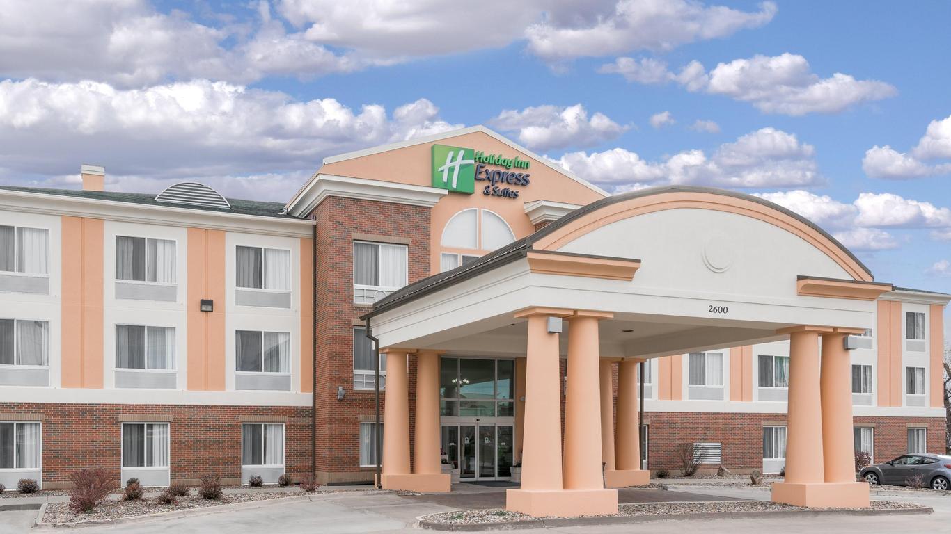 Holiday Inn Express & Suites Ames