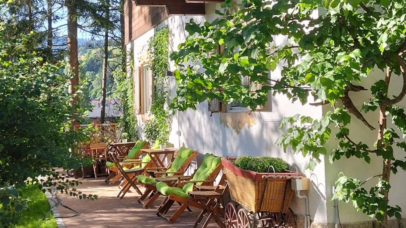 B&B Villa Dolomites Hut