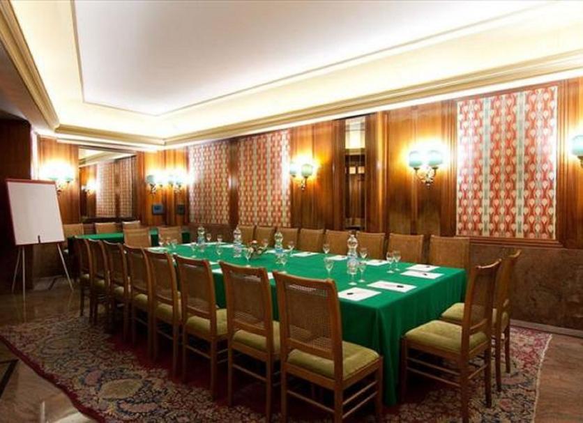 Conference room Ảnh
