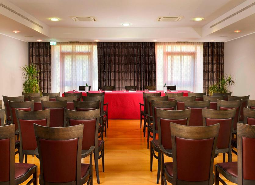 Conference room Ảnh