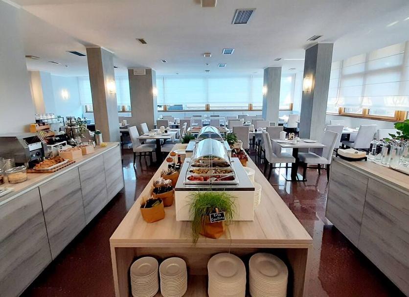 Buffet Ảnh