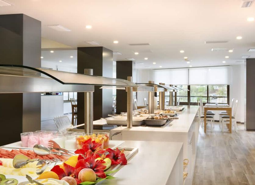 Buffet Ảnh