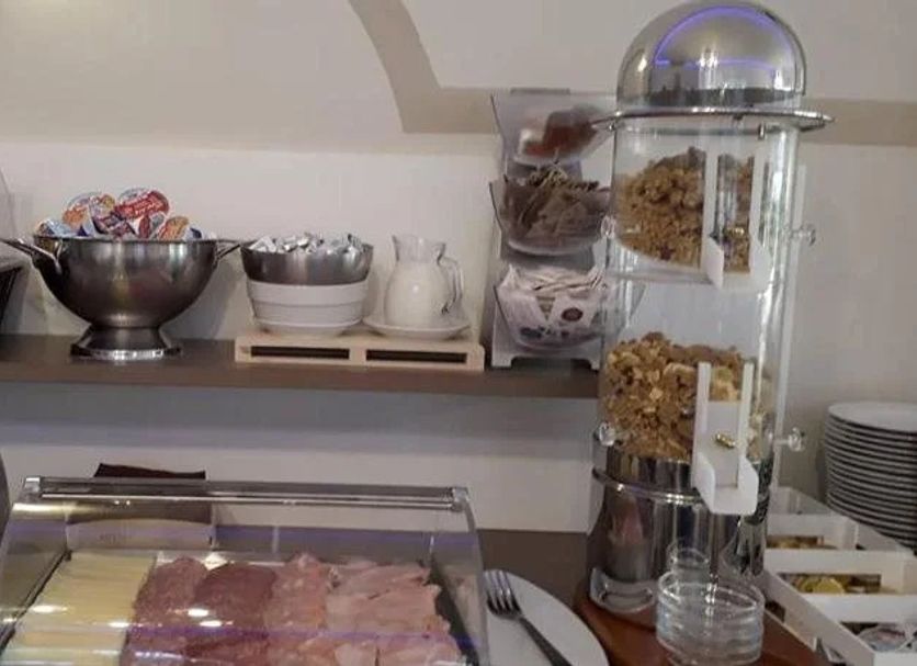 Buffet Ảnh