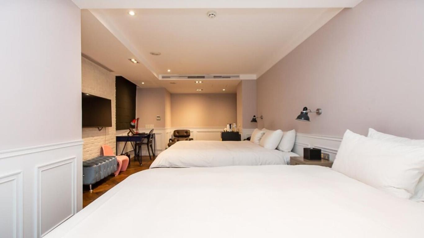 Fn Hotel