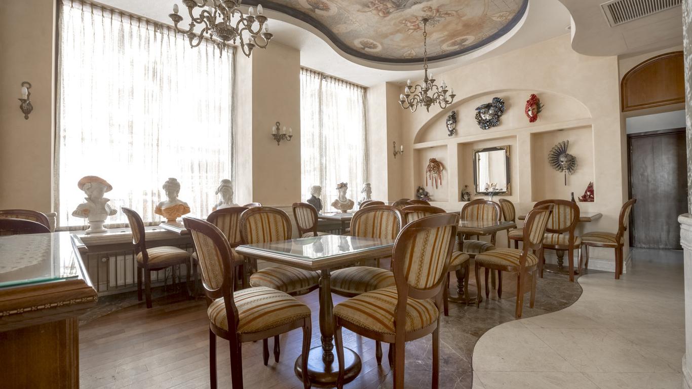 Hotel Venezia by Zeus International