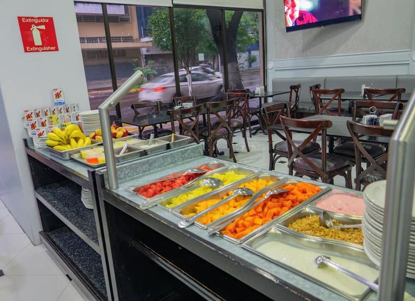 Buffet Ảnh