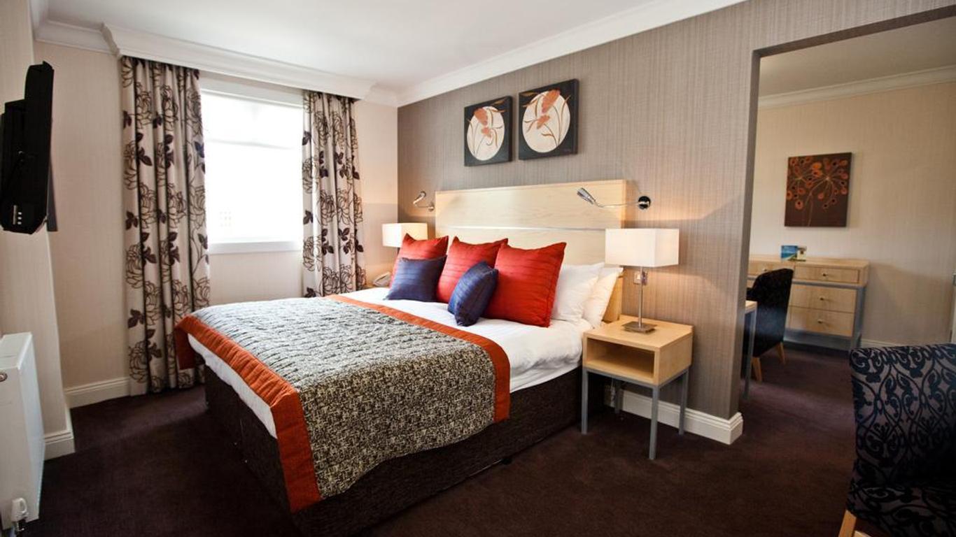 The Caledonian Hotel
