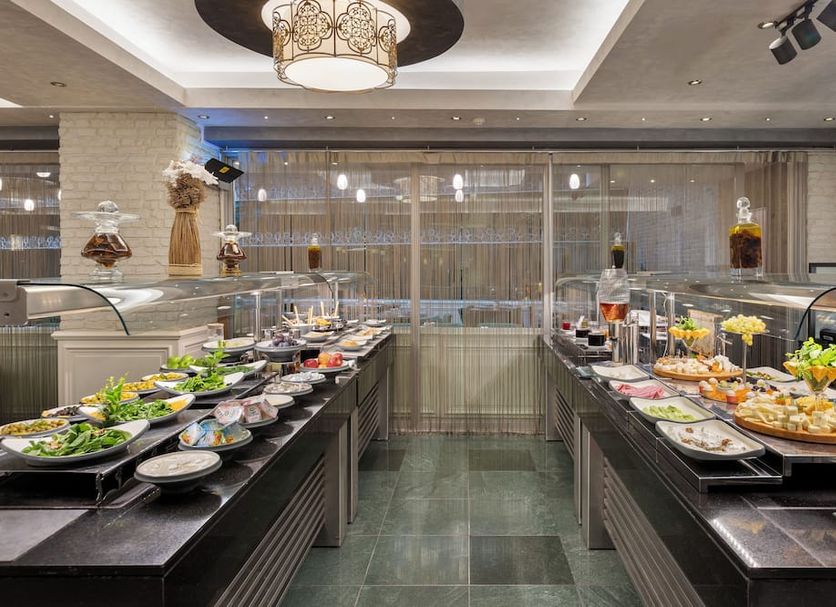 Buffet Ảnh