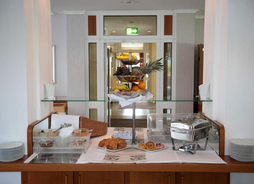 Buffet Ảnh