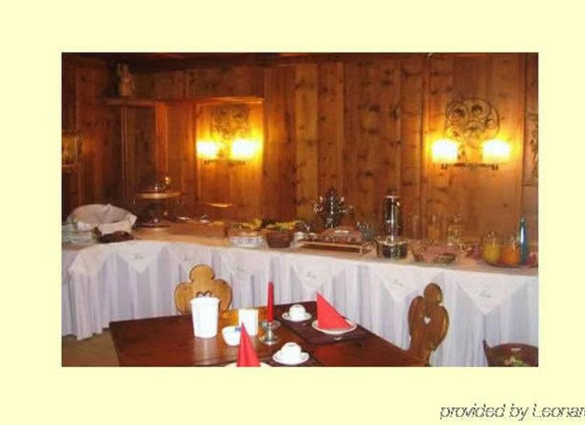 Buffet Ảnh
