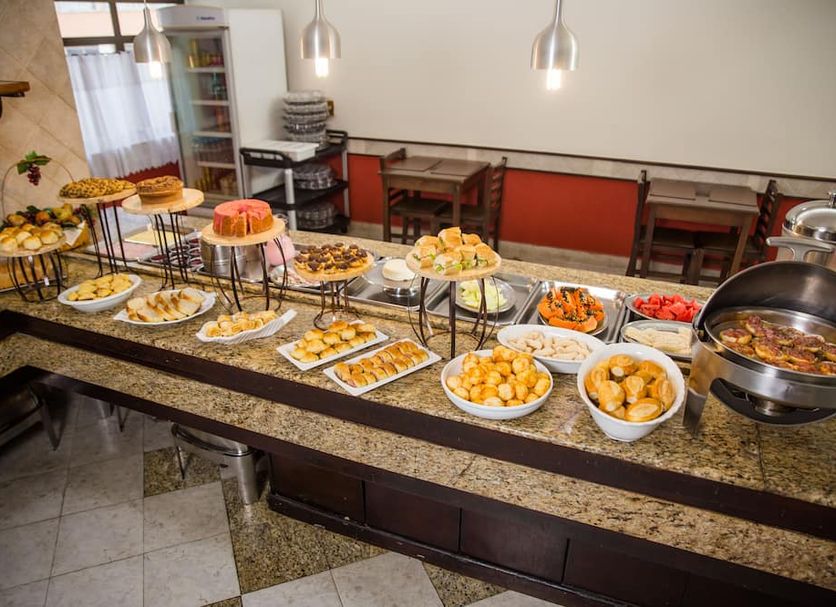 Buffet Ảnh