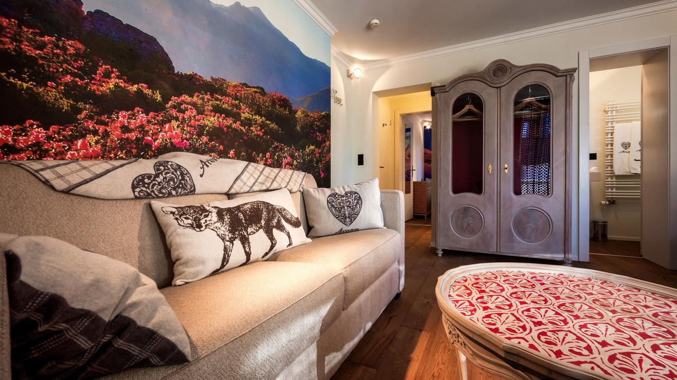 Home Hotel Arosa