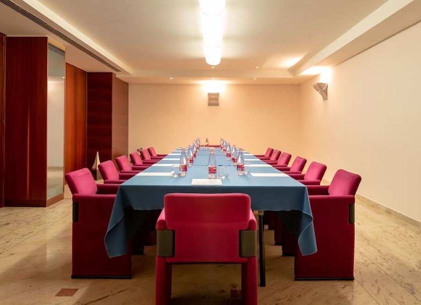 Conference room Ảnh