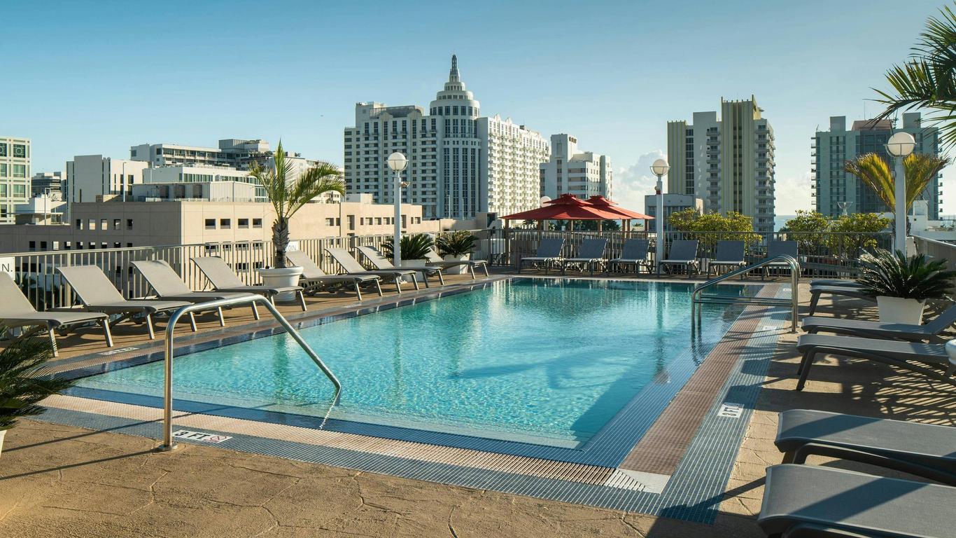 Courtyard by Marriott Miami Beach South Beach