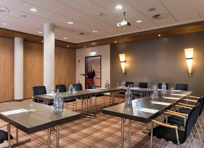 Conference room Ảnh