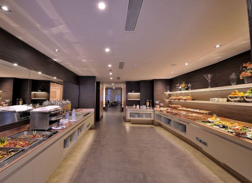 Buffet Ảnh