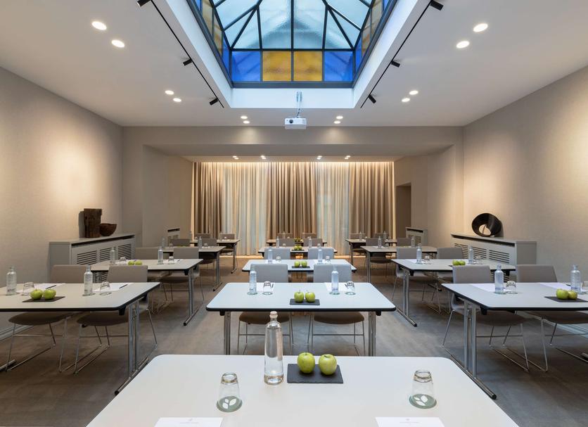 Conference room Ảnh