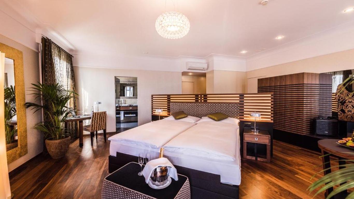 Penthouse by Art Deco Hotel Montana