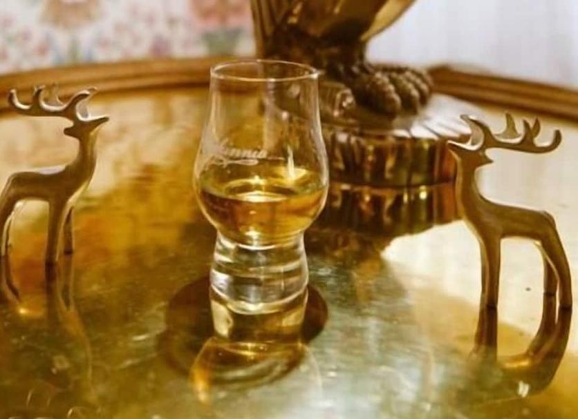 Tiện nghi trong phòng Ảnh