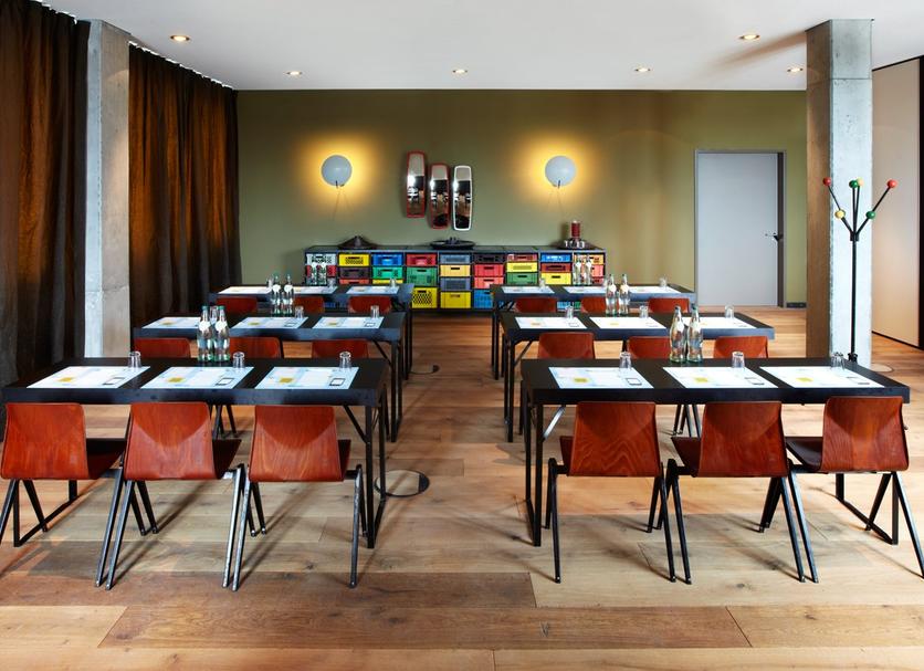 Conference room Ảnh