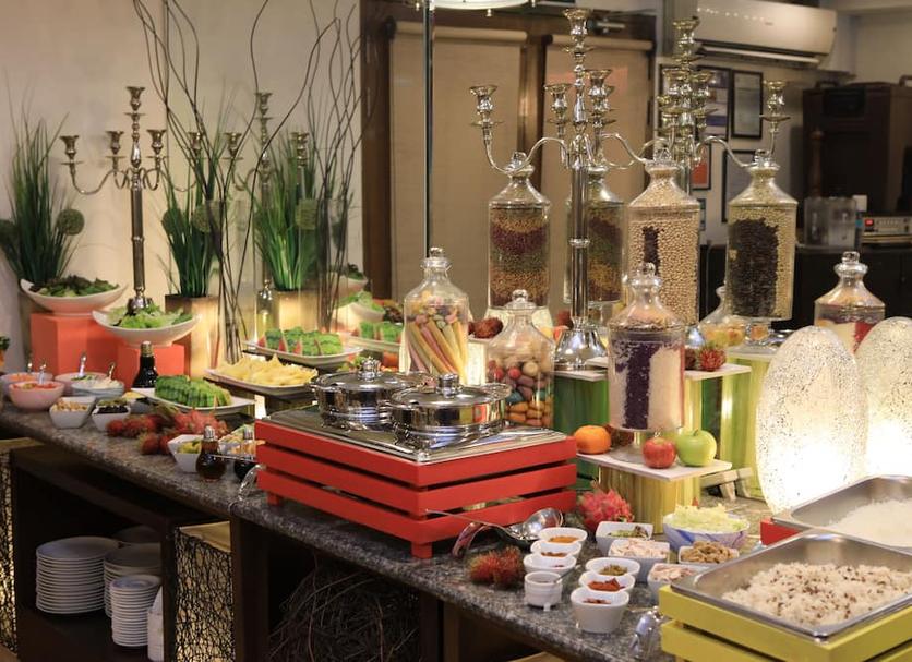 Buffet Ảnh