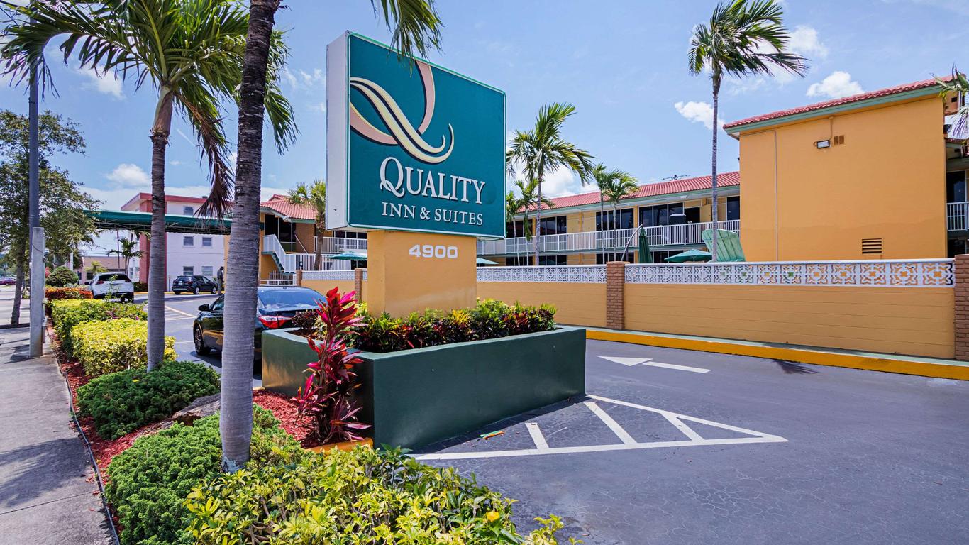 Quality Inn and Suites Hollywood Boulevard
