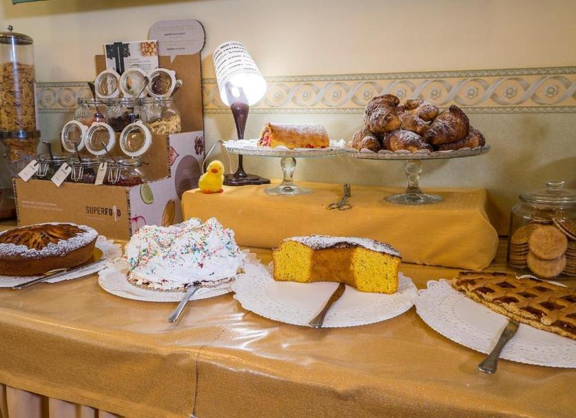 Buffet Ảnh