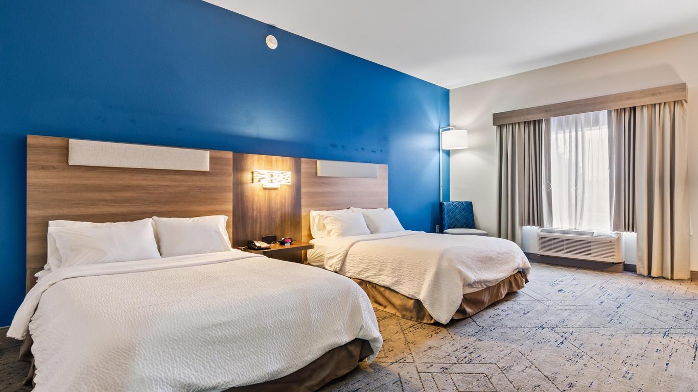Holiday Inn Express & Suites Wytheville By IHG