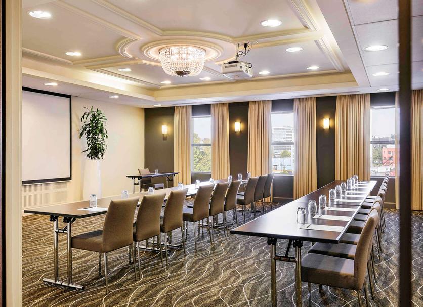 Conference room Ảnh