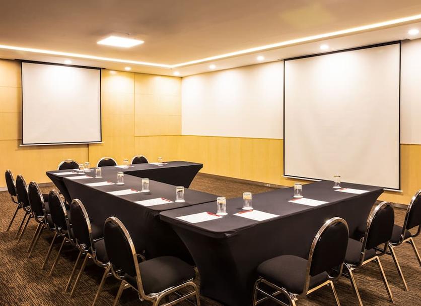 Conference room Ảnh