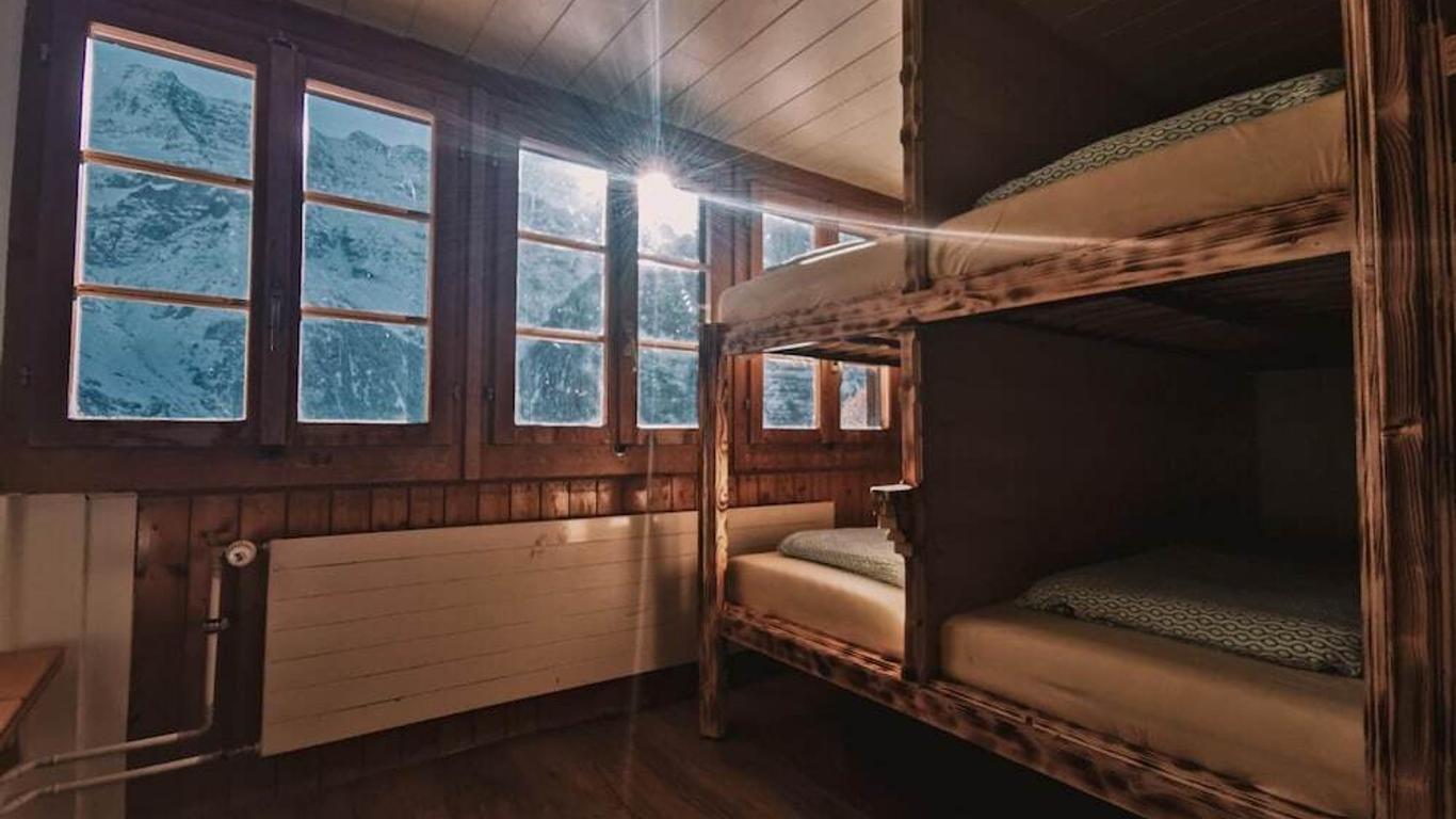 Mountain Hostel Gimmelwald