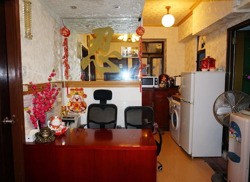 Lễ tân Ảnh