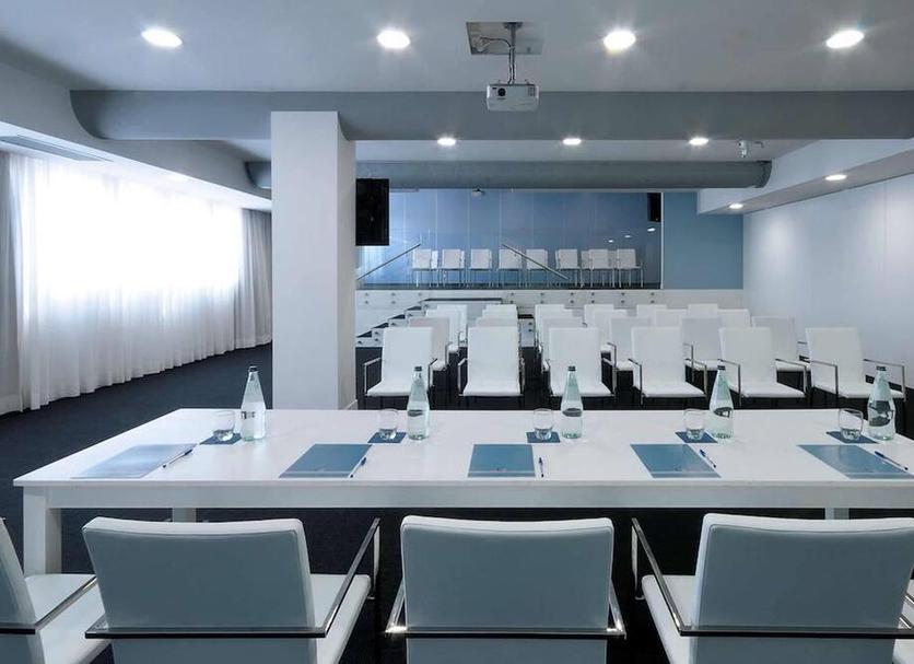 Conference room Ảnh