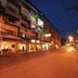 Cảnh ngoài trời