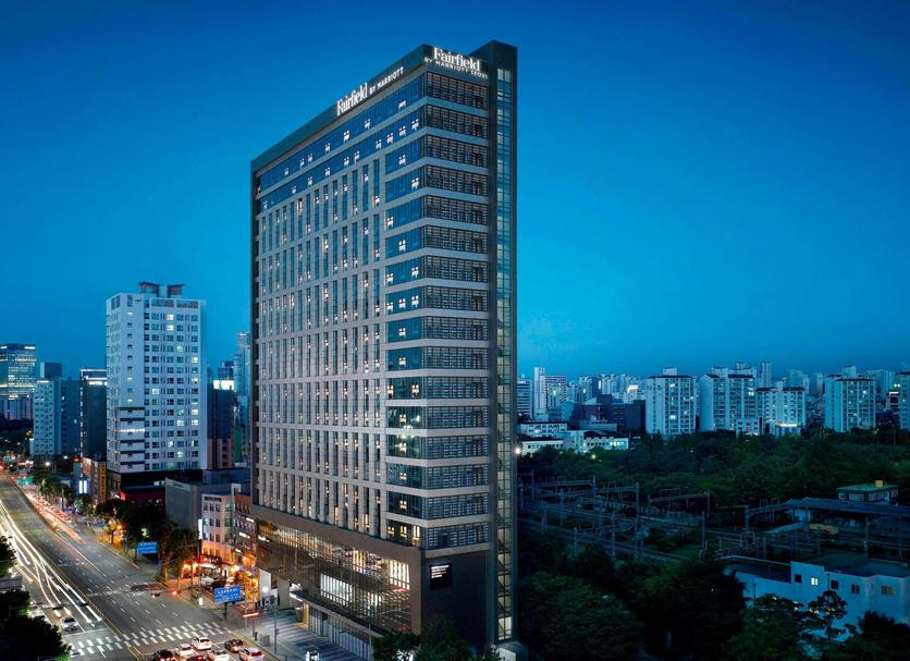 Toà nhà Ảnh