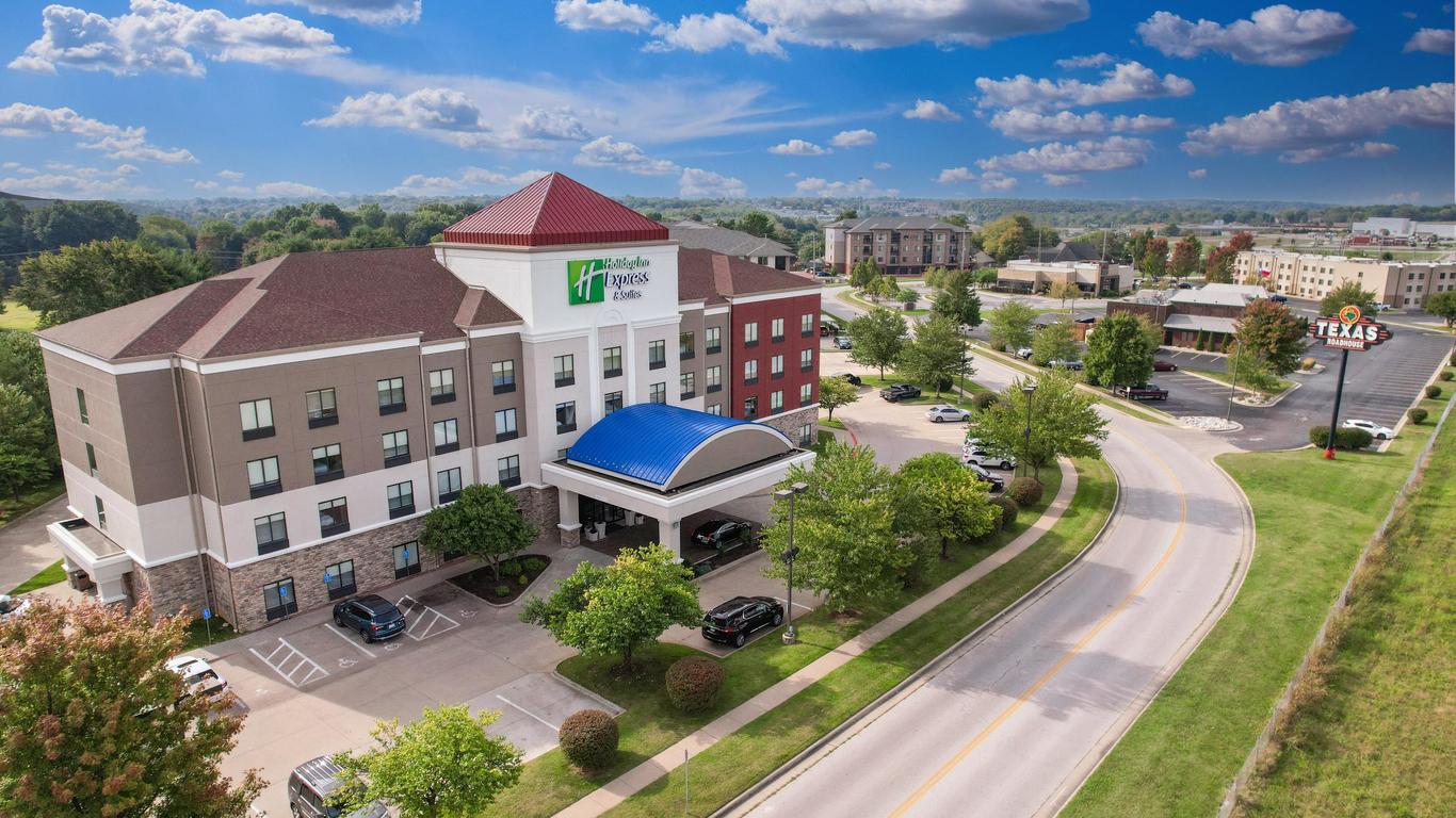 Holiday Inn Express & Suites Springfield-Medical District