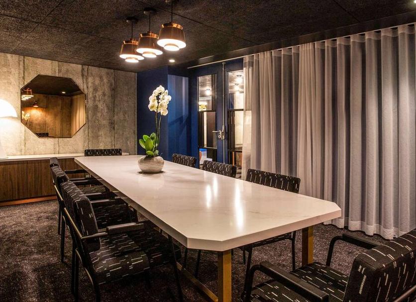 Conference room Ảnh