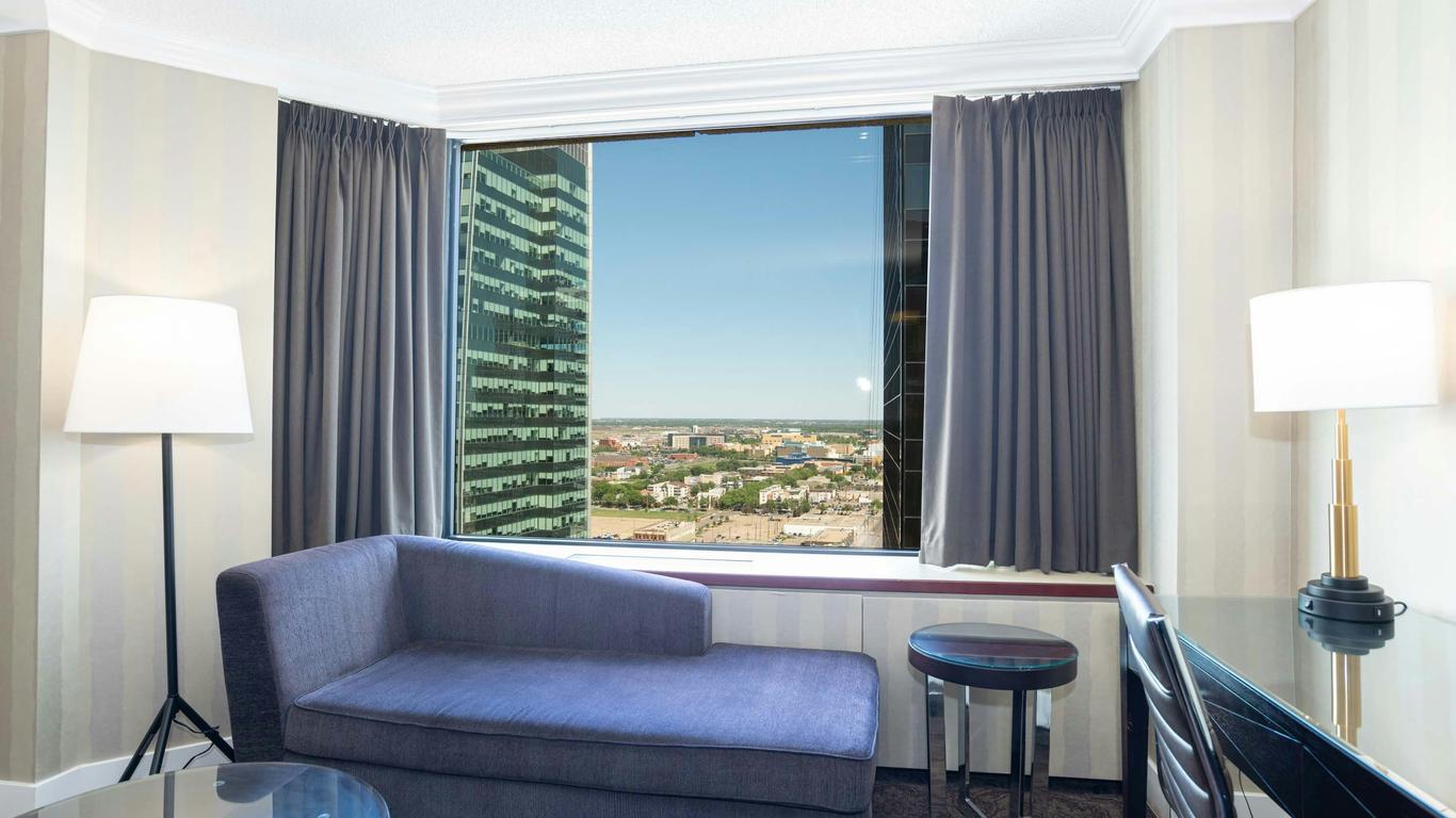 Sandman Signature Edmonton Downtown Hotel