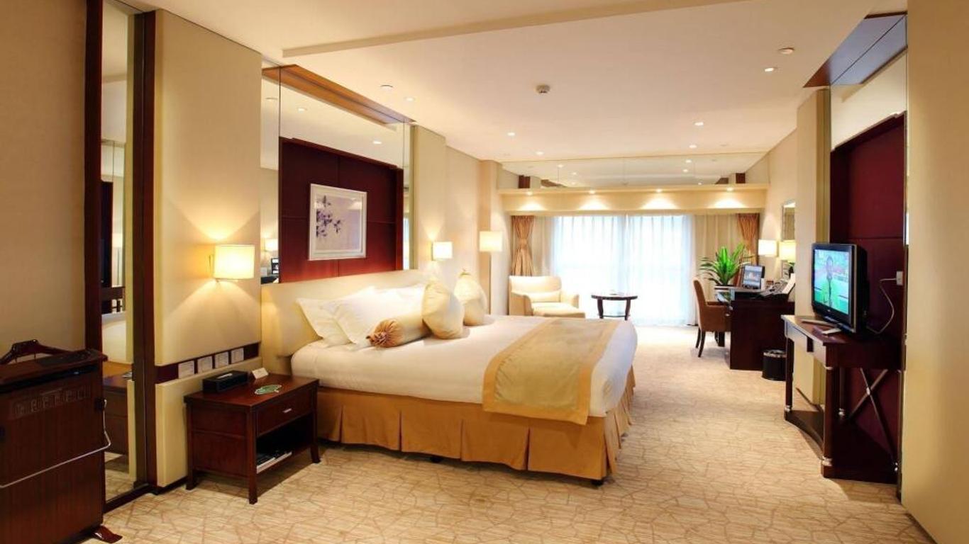 West International Trade Grand Hotel