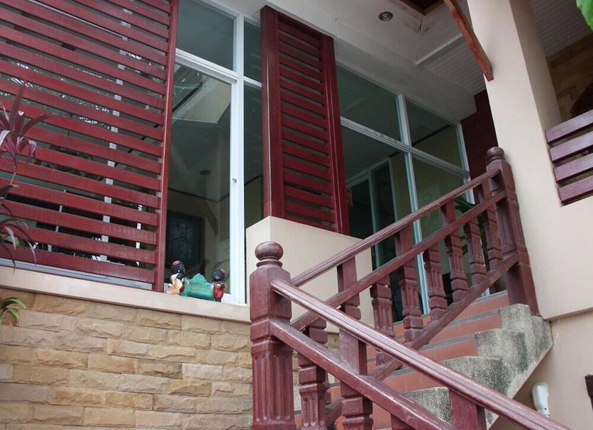 Khác Ảnh