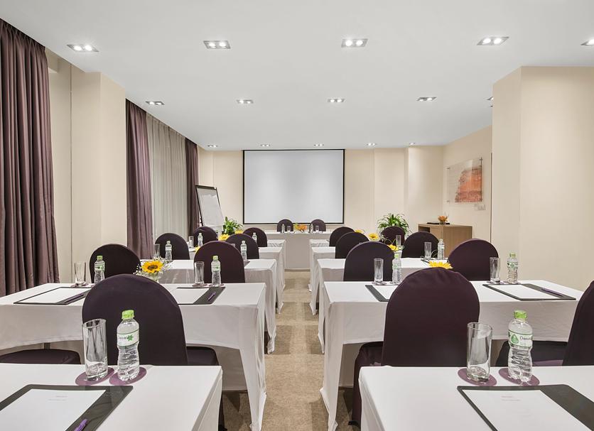 Conference room Ảnh