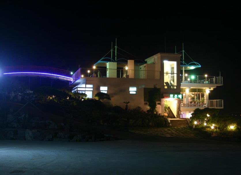 Toà nhà Ảnh
