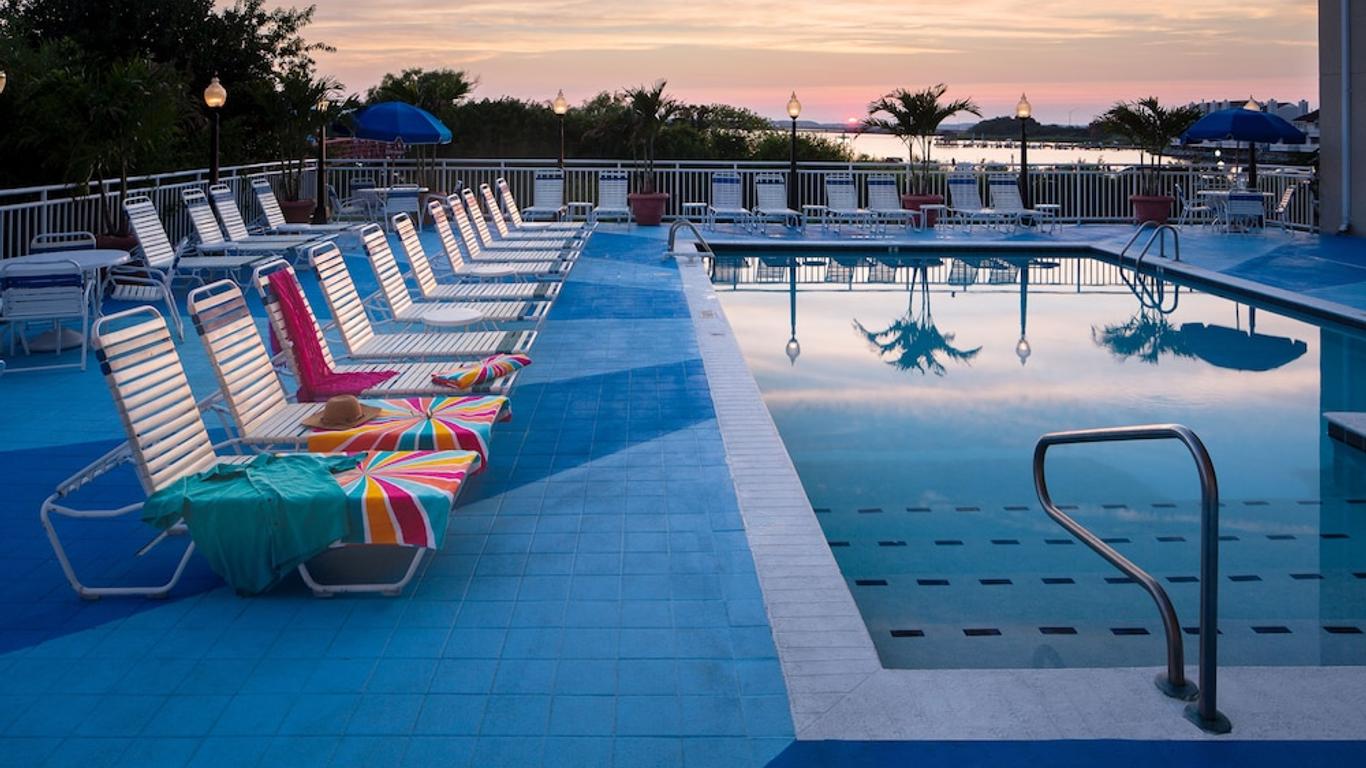 Coconut Malorie Resort Hotel, Ascend Hotel Collection
