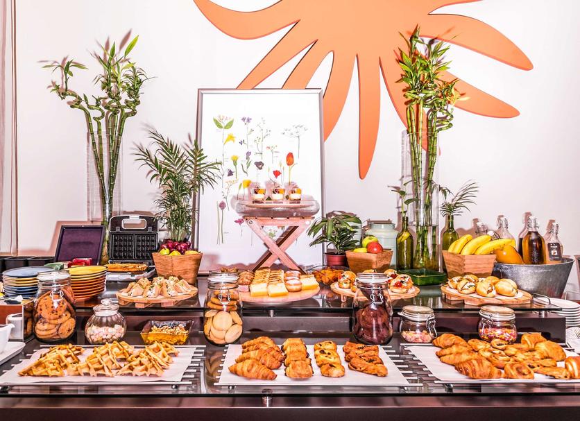 Buffet Ảnh