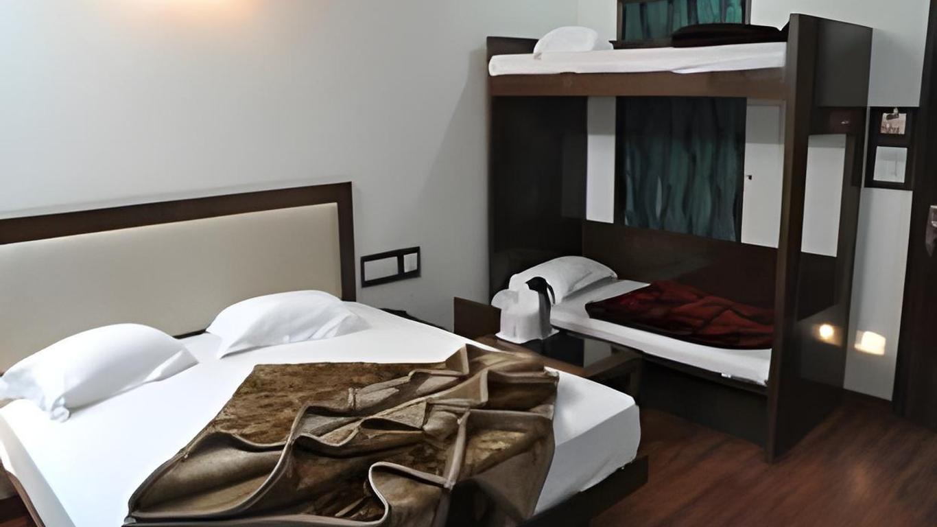 Hotel Mem International